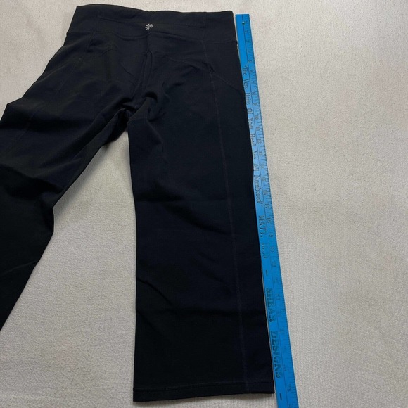 Athleta Leggings Womens Medium Black Kickbooty Capri Pull On Yoga Pants Stretch - Picture 8 of 11